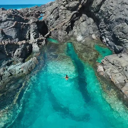 Casa Adeyu アパート